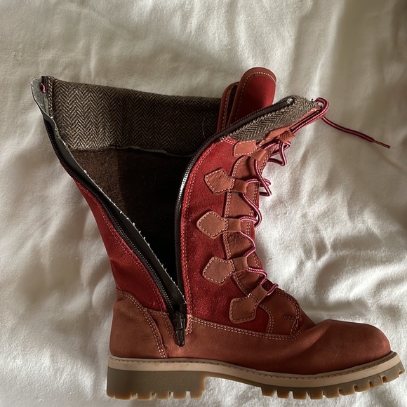 NEW w/out Tags, Kamik Girl’s Waterproof Boots, Size 3, Maroon - Picture 7 of 7